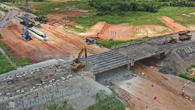 Demolition of existing flyover bridge at Owerri Interchange