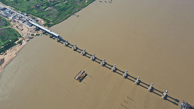 Niger Bridge Western Approach